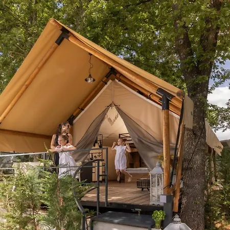 Semesterpark Polidor Glamping 4*