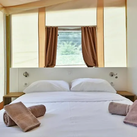 Semesterpark Polidor Glamping 4*